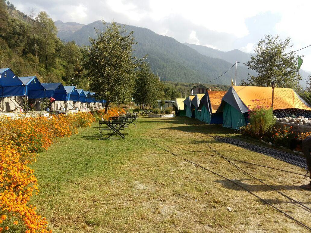 Himalayan Riverside Resort, Manali Екстер'єр фото